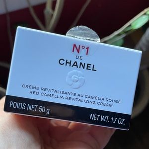 #1 De Chanel Revitalizing Cream BOX only
